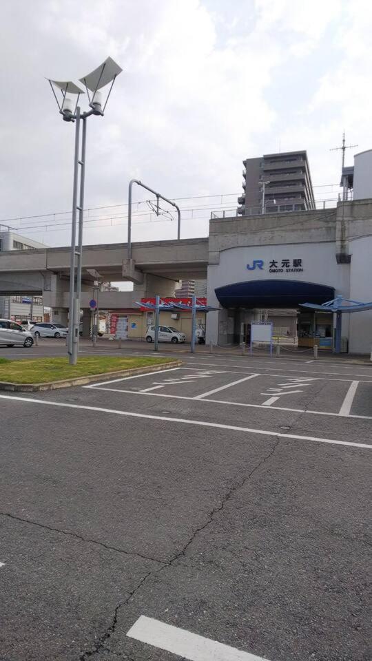 リバーサイド厚生町 Apartment Okayama Luaran gambar